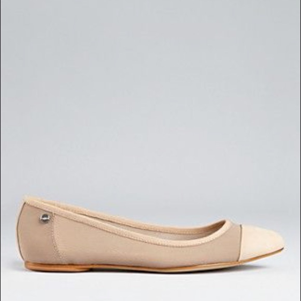 Calvin Klein Erica Flat